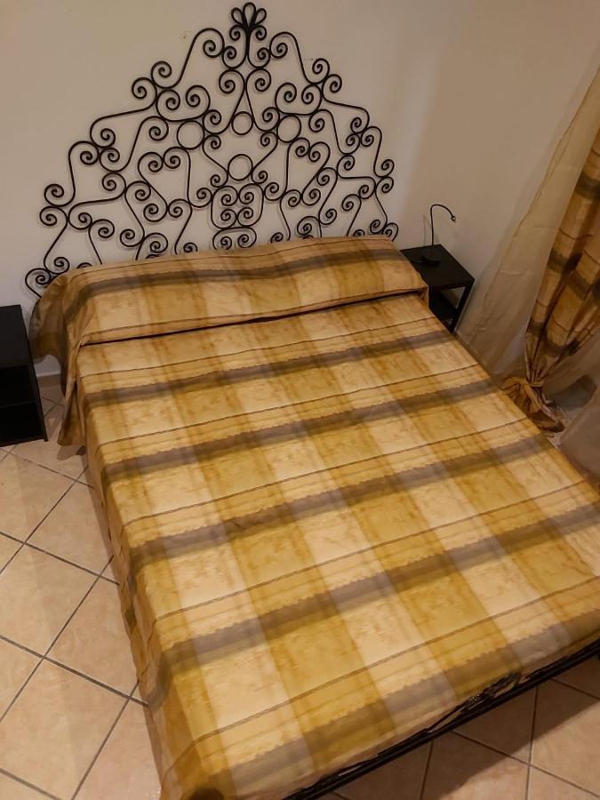 La Casa Di Pina Apartment Салерно Екстериор снимка
